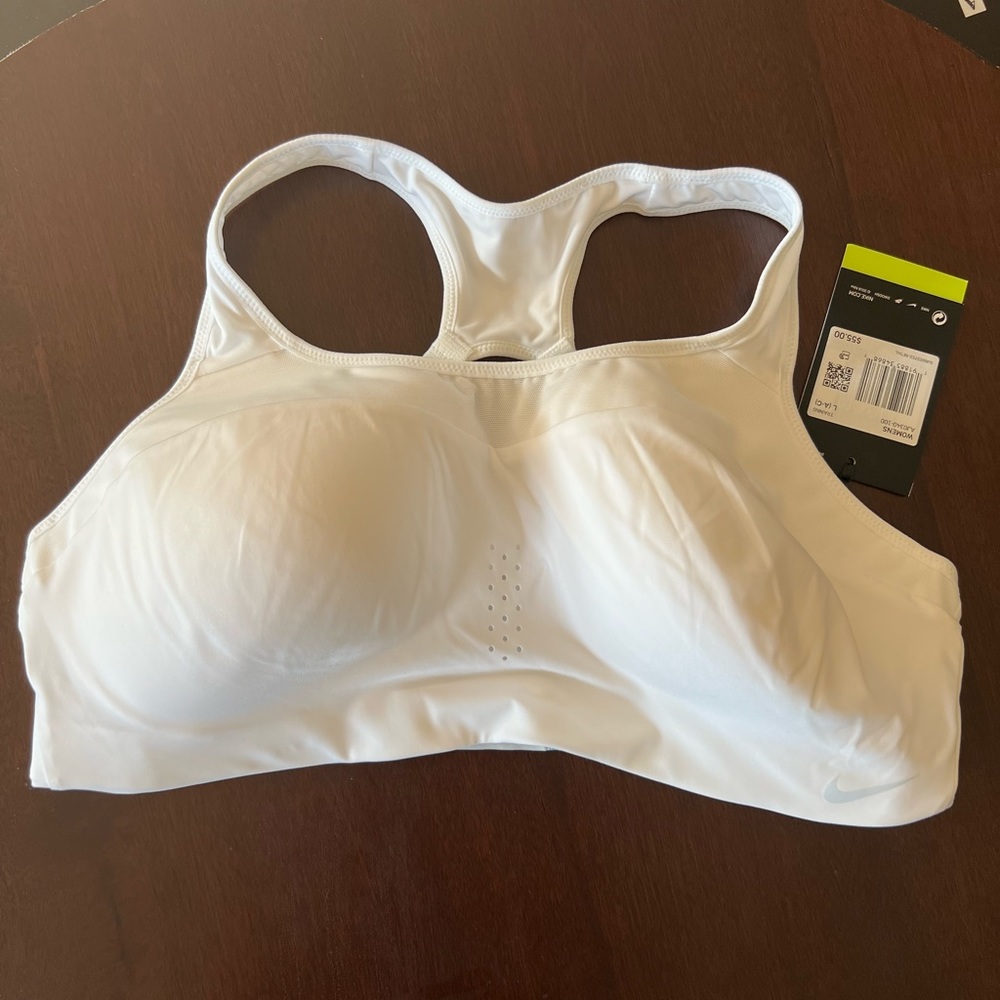 NWT Nike Alpha bra
